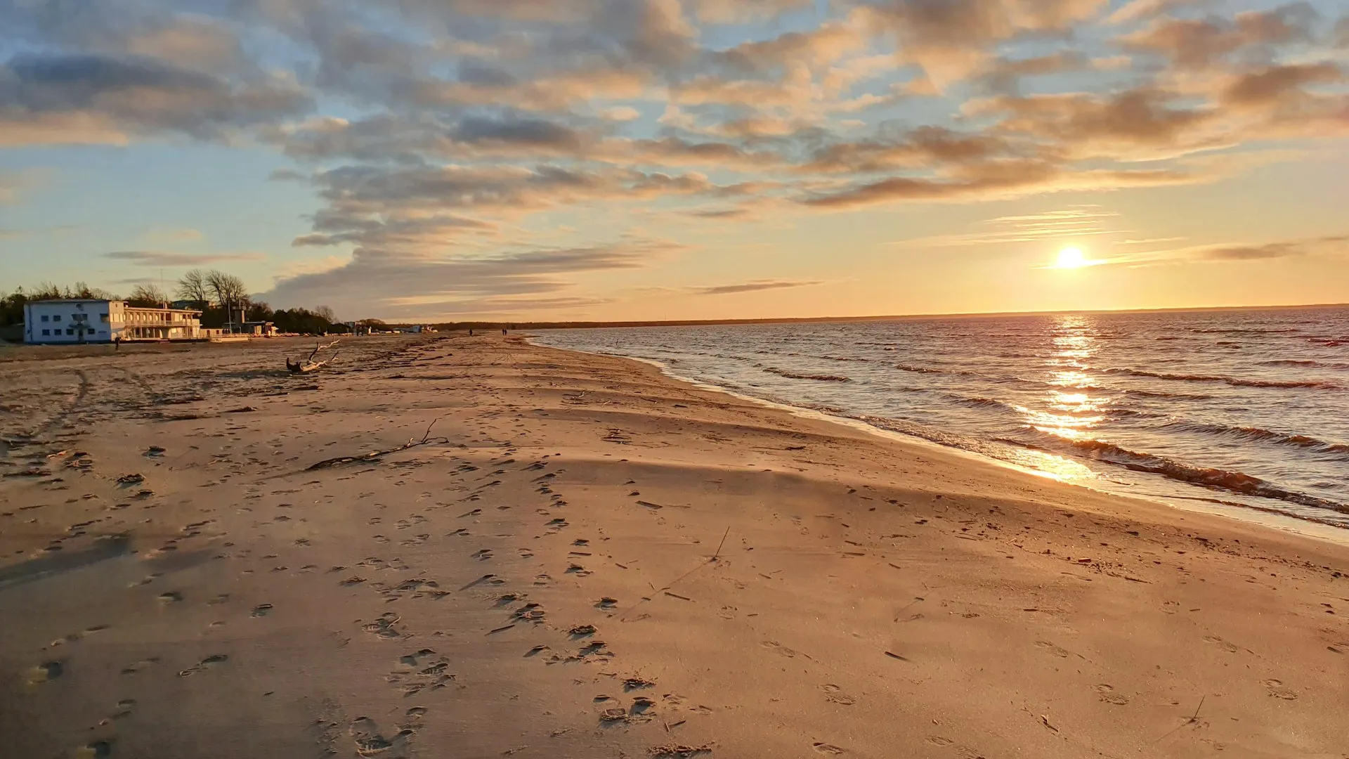 Pärnu's long sandy beach and the calm Baltic water