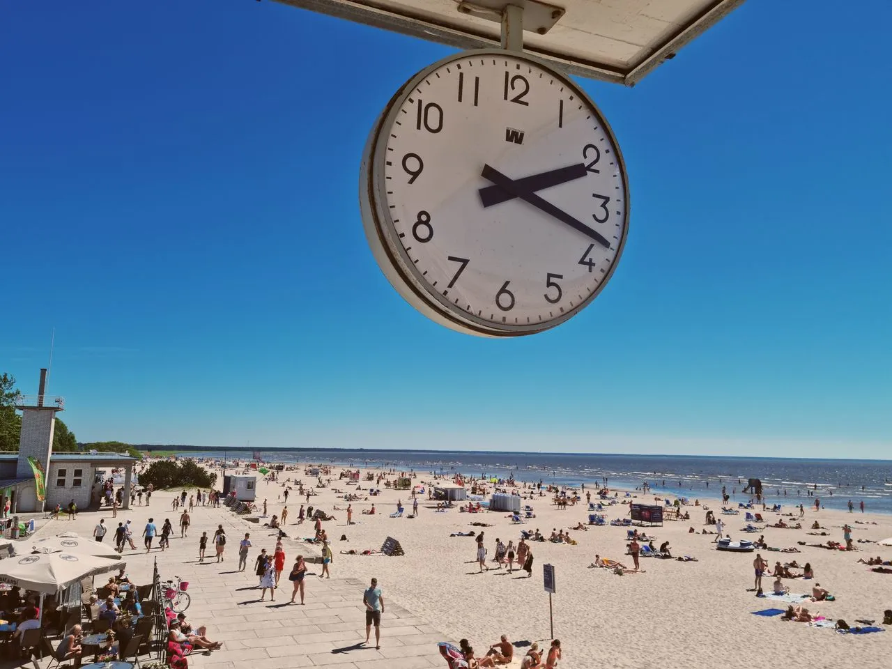 Pärnu's main beach with shallow calm water